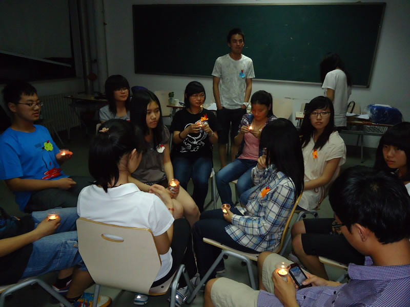 中央财经大学烛光纪念日祈福活动